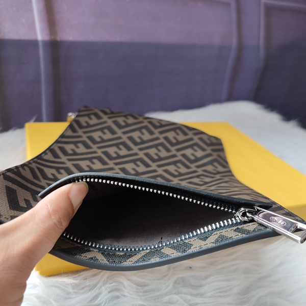 超激安ブランド財布偽物素材ディテール